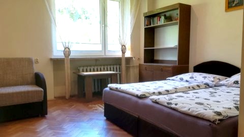 sypialnia w apartamencie