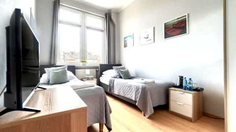 Pokój z 2 łóżkami pojedynczymi b325404703