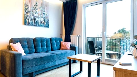 Apartament Słoneczny – Komfort nad Morzem, Blisko Plaży i cCentrum, z Garażem