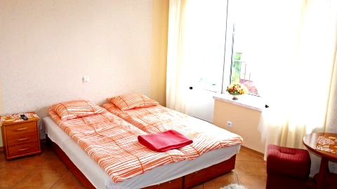 Pokój 2 osobowy standard z balkonem (2 łóżka)
