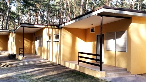 domek 1-pokojowy z aneksem, łazienką (prysznic) tarasem i TV