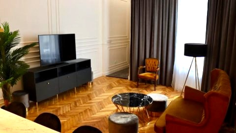 Apartament b1029862802