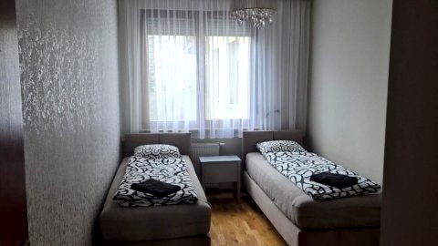 Apartament Karkonoska z garażem