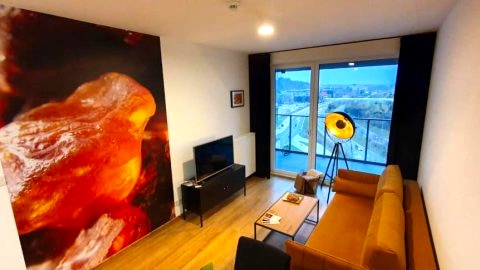 Apartament Bursztynowy Modern Tower