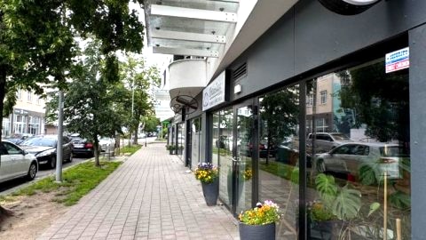 Luksusowy penthouse z jacuzzi i widokiem na morze