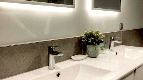 WOLSKA APARTMENT 80m2 - 7 people, 3 rooms