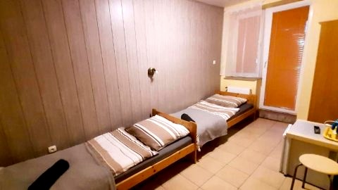 Pokój z 2 łóżkami pojedynczymi b875866303