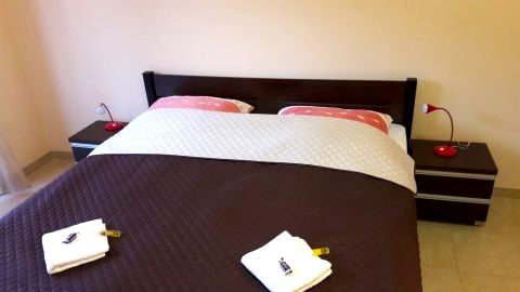 2osbowy de lux z łazienką, łóżko podwójne typu king size