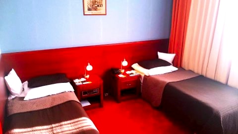 Pokój z 2 łóżkami pojedynczymi b47479101