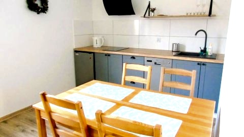 Pokój Czteroosobowy b863751603