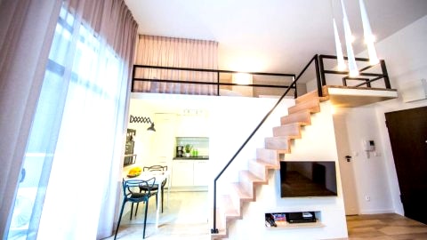 Studio b126788102