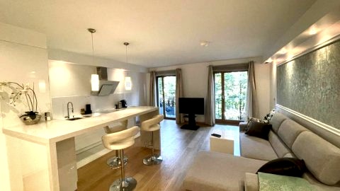 Apartament b330622302