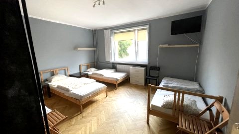 Pokój 4 osobowy bez łazienki