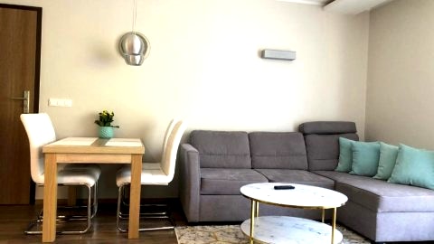 Apartament b649672701