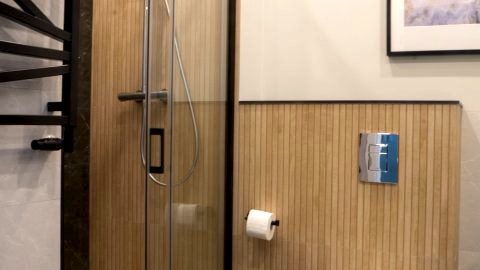 Ekskluzywny apartament z klimatyzacją i balkonem
