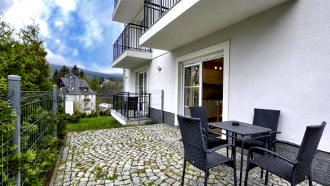 Apartament z tarasem
