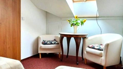 Pokój z 2 łóżkami pojedynczymi b413661904