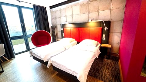 Pokój z 2 łóżkami pojedynczymi b33953305
