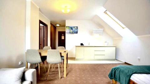 Apartament b744387101
