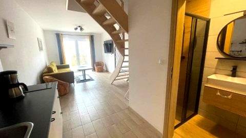 Apartament b823678404