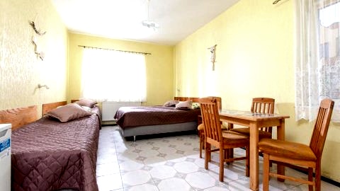 Pokój Czteroosobowy b40116204