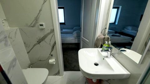 Pokój z 2 łóżkami pojedynczymi b216767608