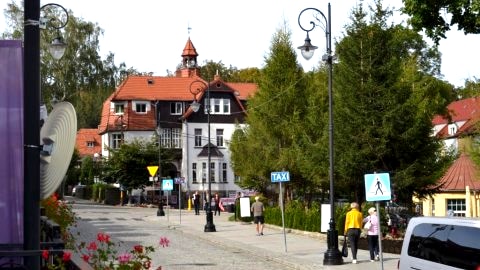 Roland Apartamenty