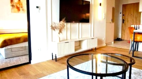 Apartament b1484326801