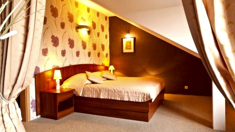 APARTAMENT 2 OSOBOWY