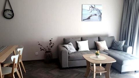 Apartament b494021502