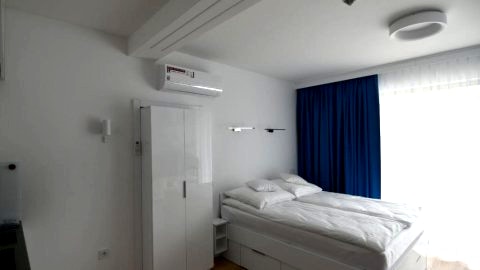 Apartament b736359101