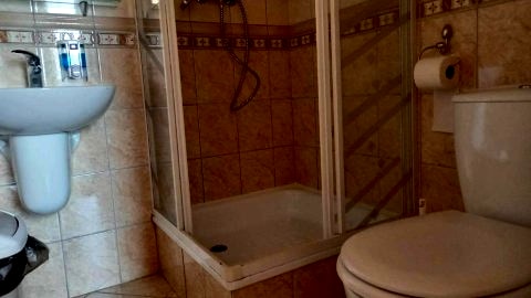 Pokój z 2 łóżkami pojedynczymi b103645304