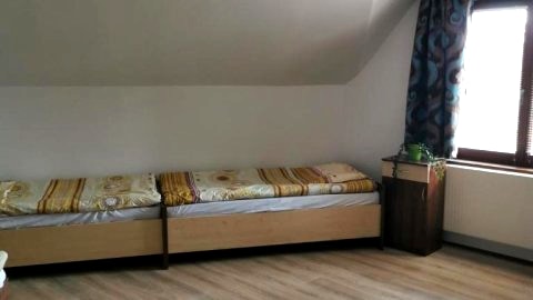 Pokój Czteroosobowy b886453802