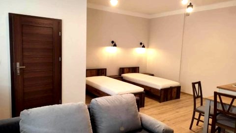 Apartament b1004047901