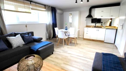 Apartament b672466104