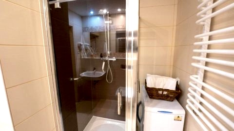 Apartament b645889601