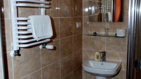 Pokój z 2 łóżkami pojedynczymi b47118807
