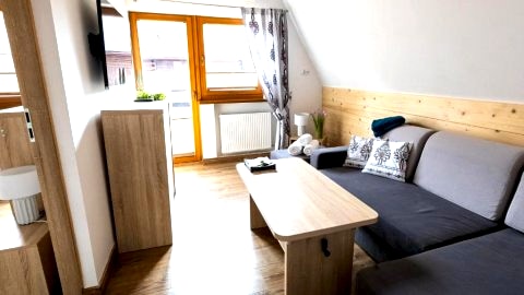 Apartament b584493005