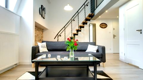Apartament z antersolą