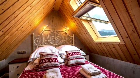 Apartament 4 osobowy z wydzieloną sypialnią - Przebiśnieg