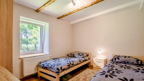 APARTAMENT DUŹY