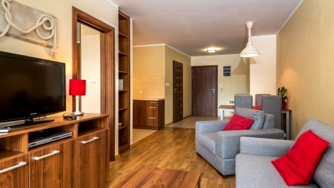 Apartament "Karmazynowy Rejs"