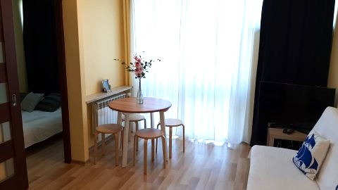 W samym Centrum na Grzybowskiej piętro IX
