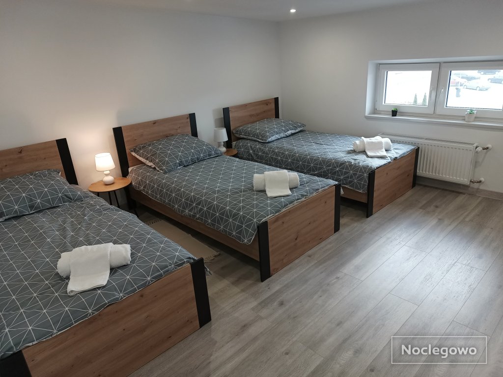 Nowy apartament nad jeziorem Roś na Mazurach, blisko centrum.