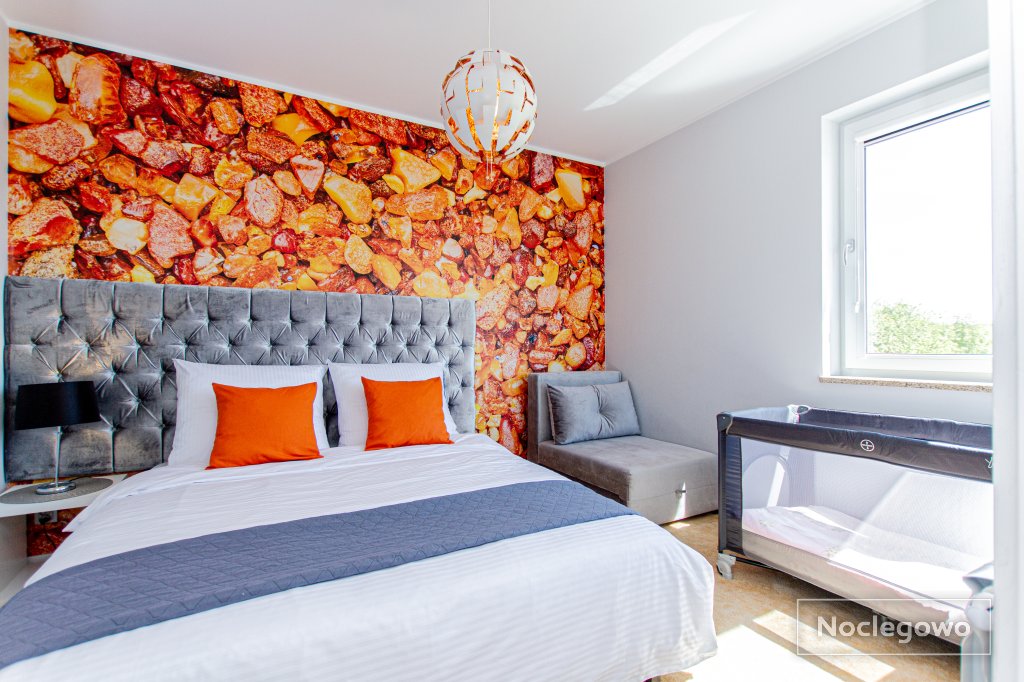 sypialnia - ul. Kuracyjna, 49