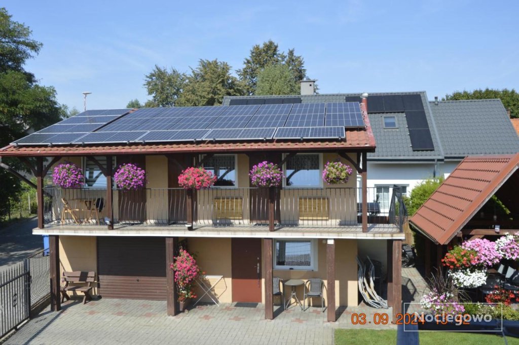 Apartamenty i pokoje u Kryni