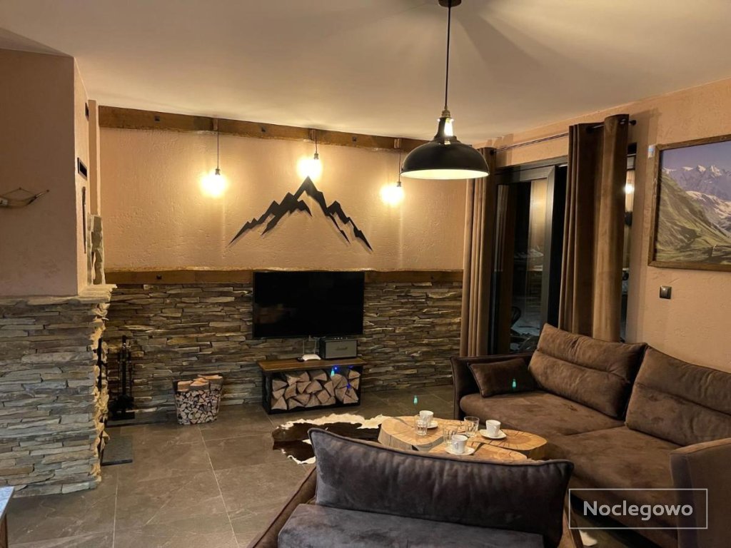 APARTAMENT KAUKAZ