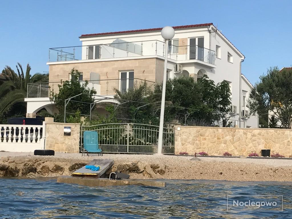 Villa by sea in VIR
