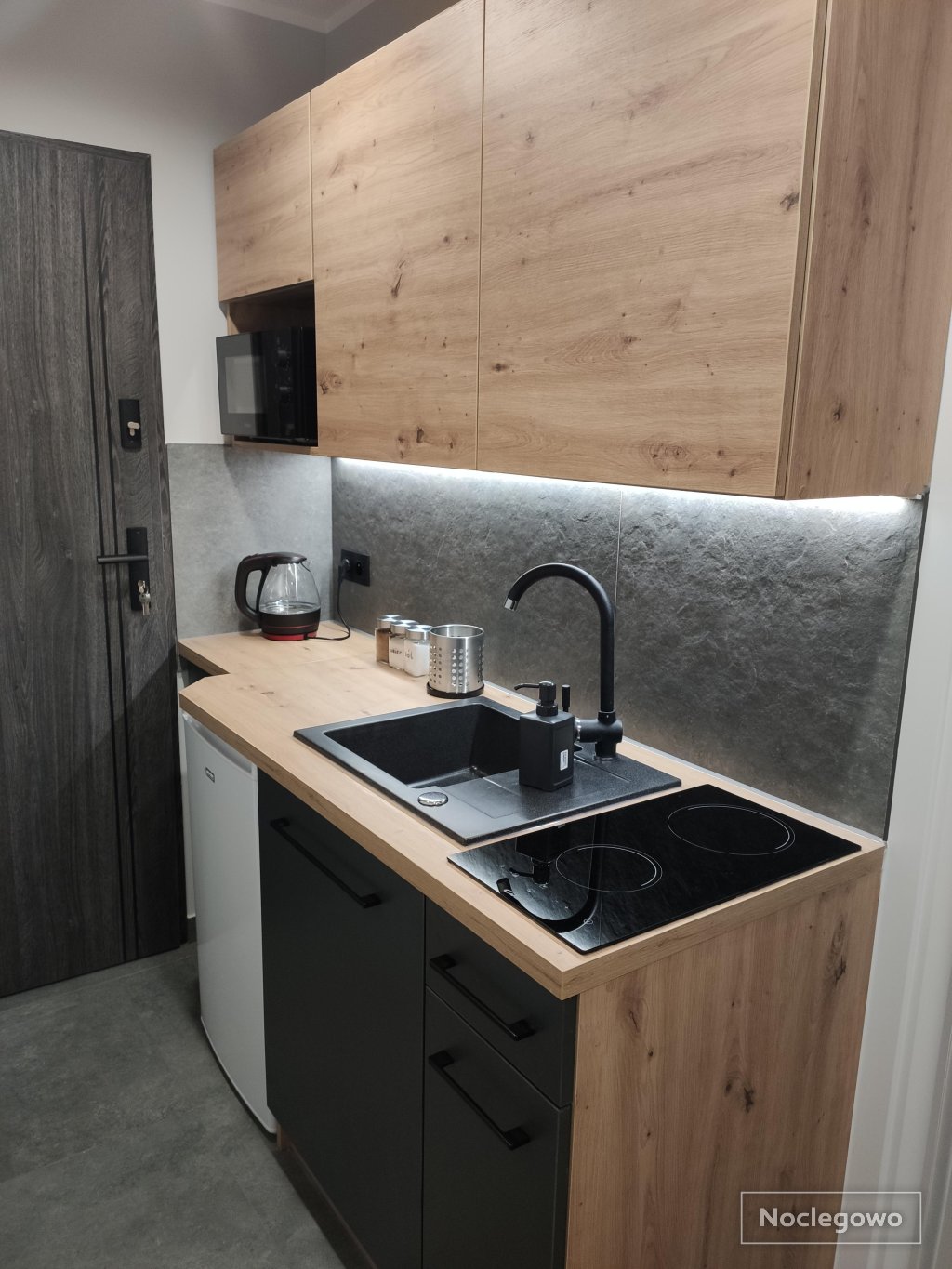 Krollhouse. Pokoje gościnne, kwatery pracownicze, noclegi 