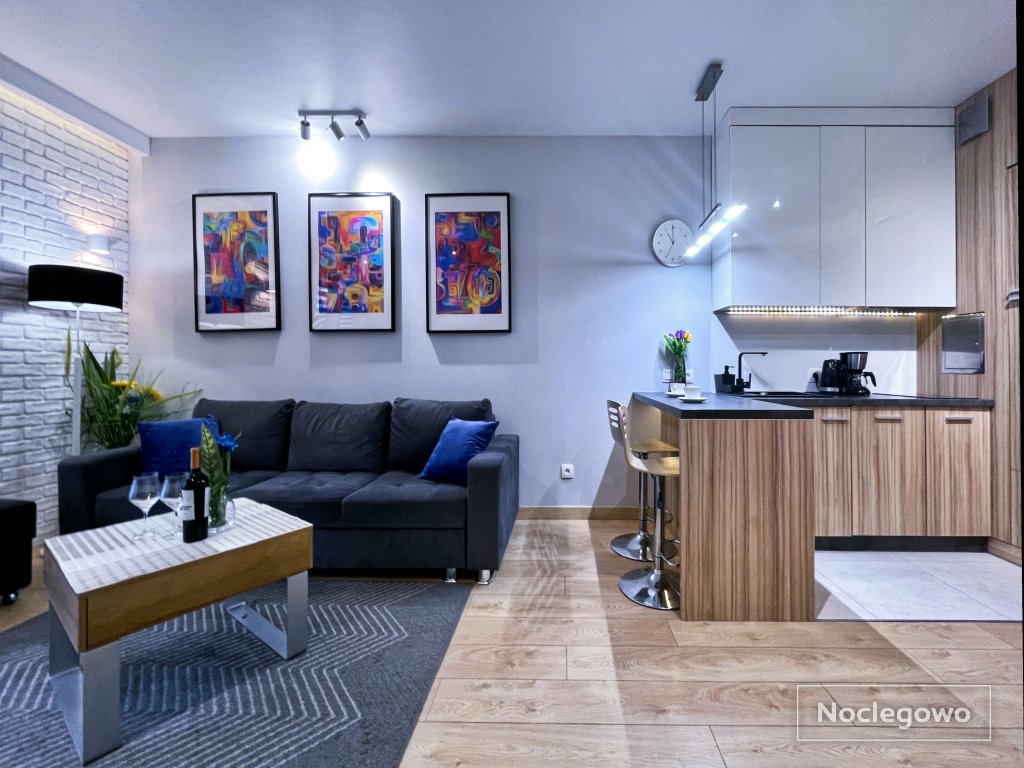 4Uapart-Apartment suite Picasso-nowoczesny apartament dla dwojga
